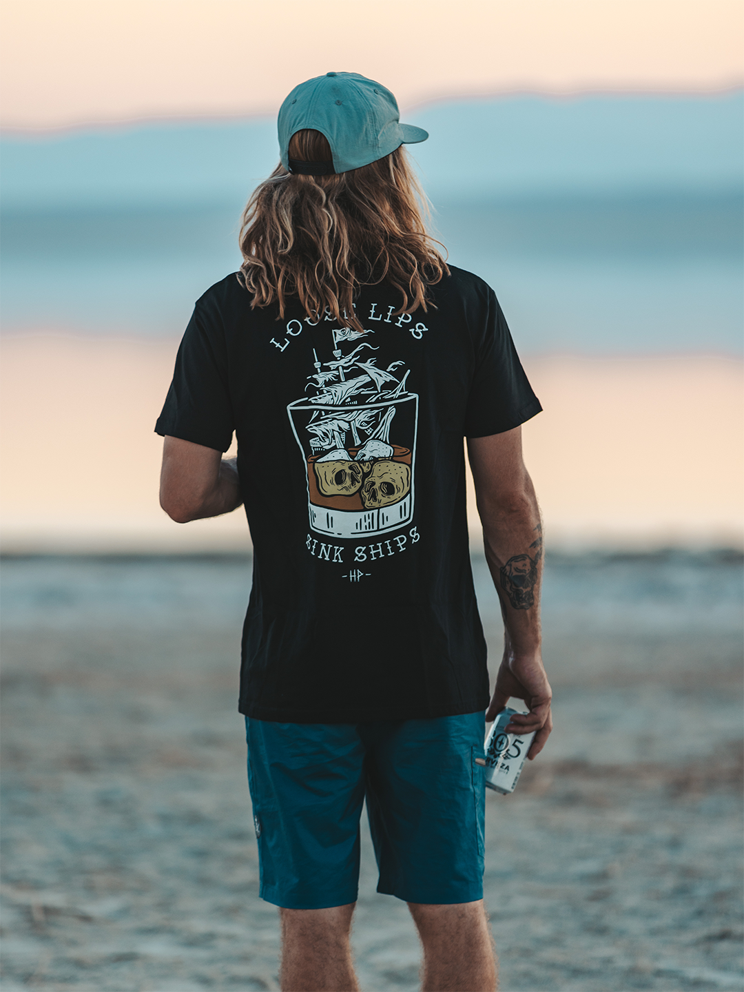 l splashバンドTシャツ Loose Lips Tee – Haggard Pirate