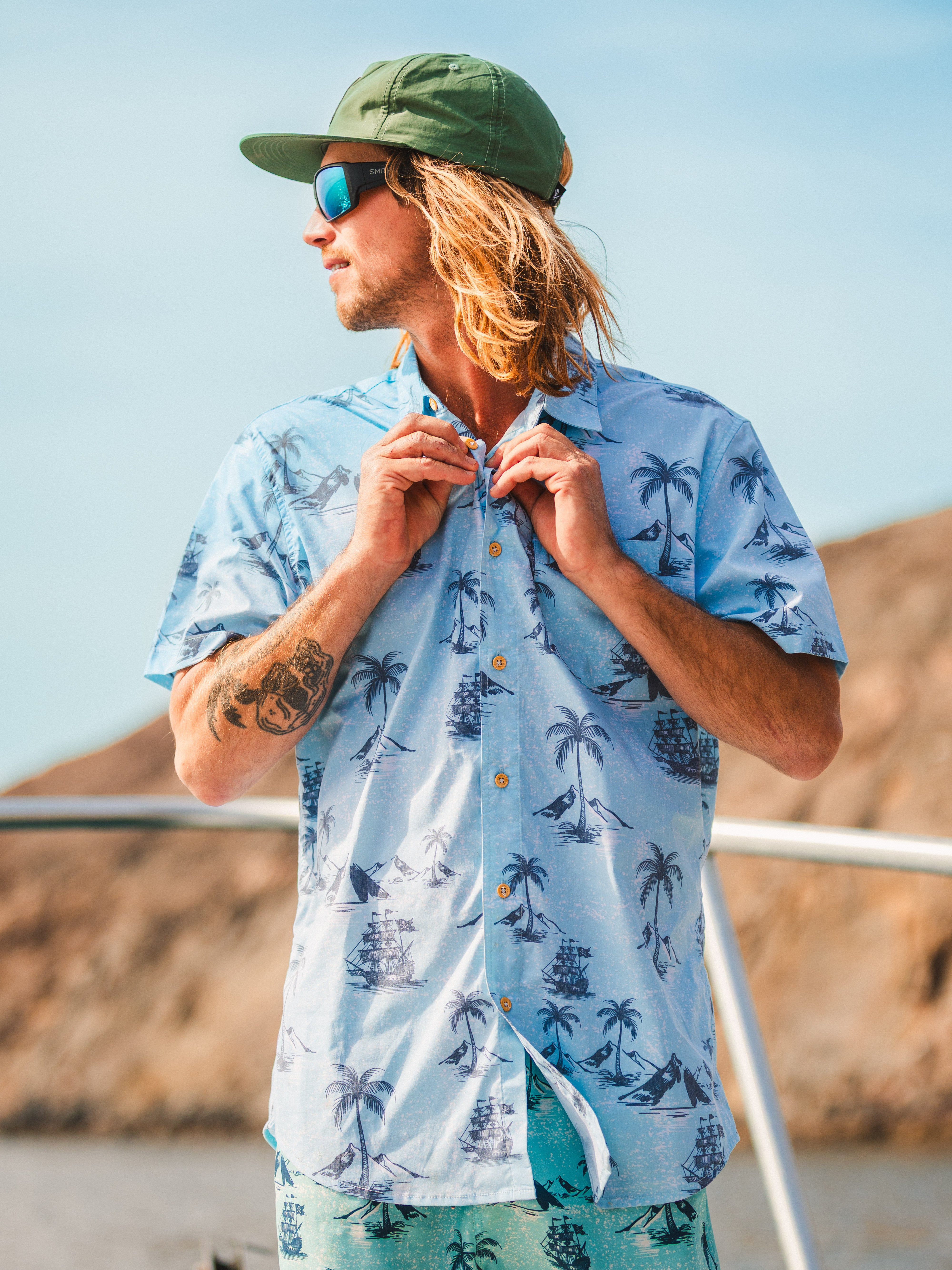 Paradise Button Up