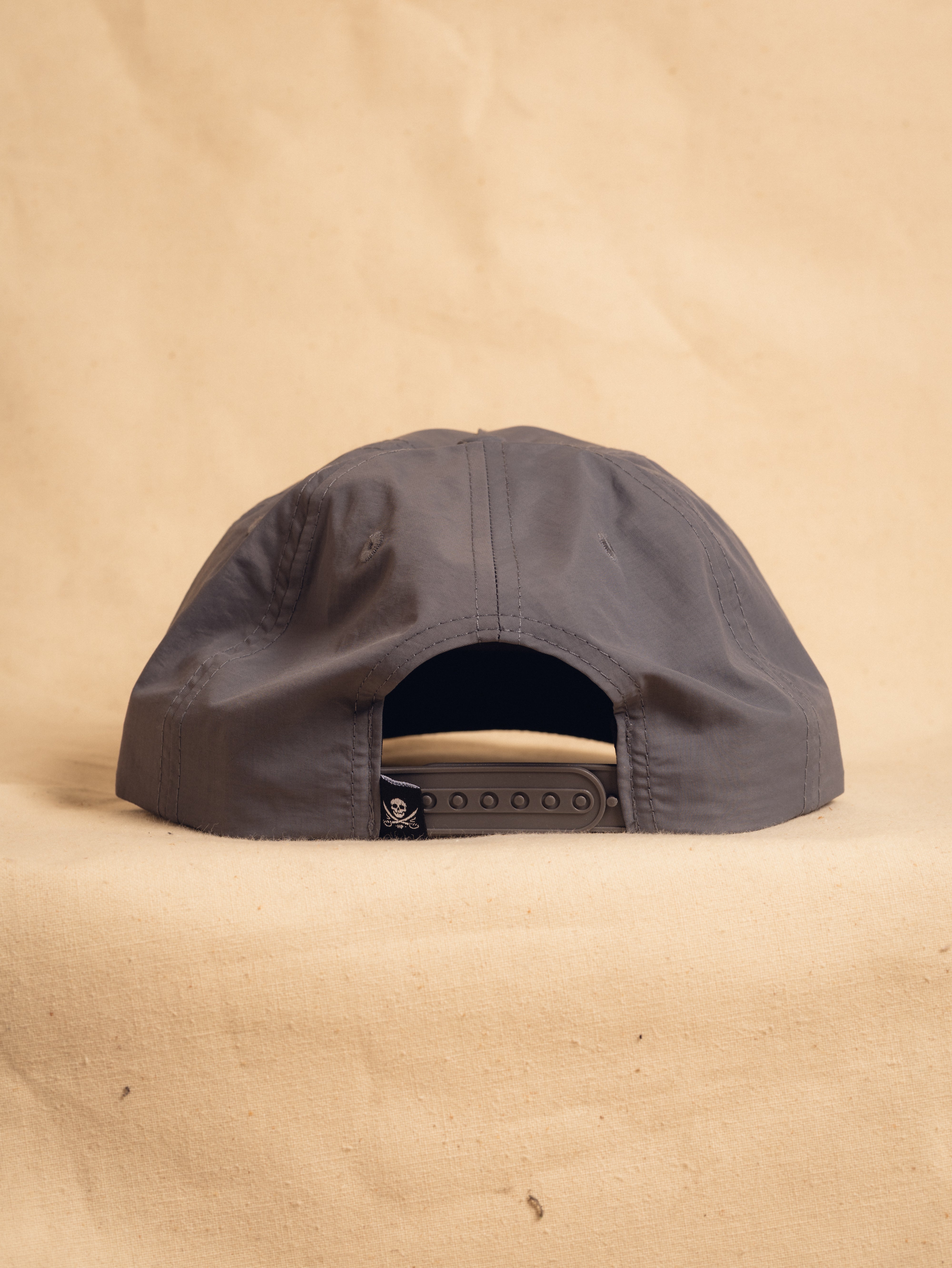 Loose Lips Surf Hat