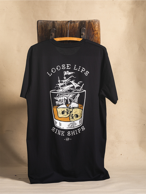 Loose Lips Tee – Haggard Pirate