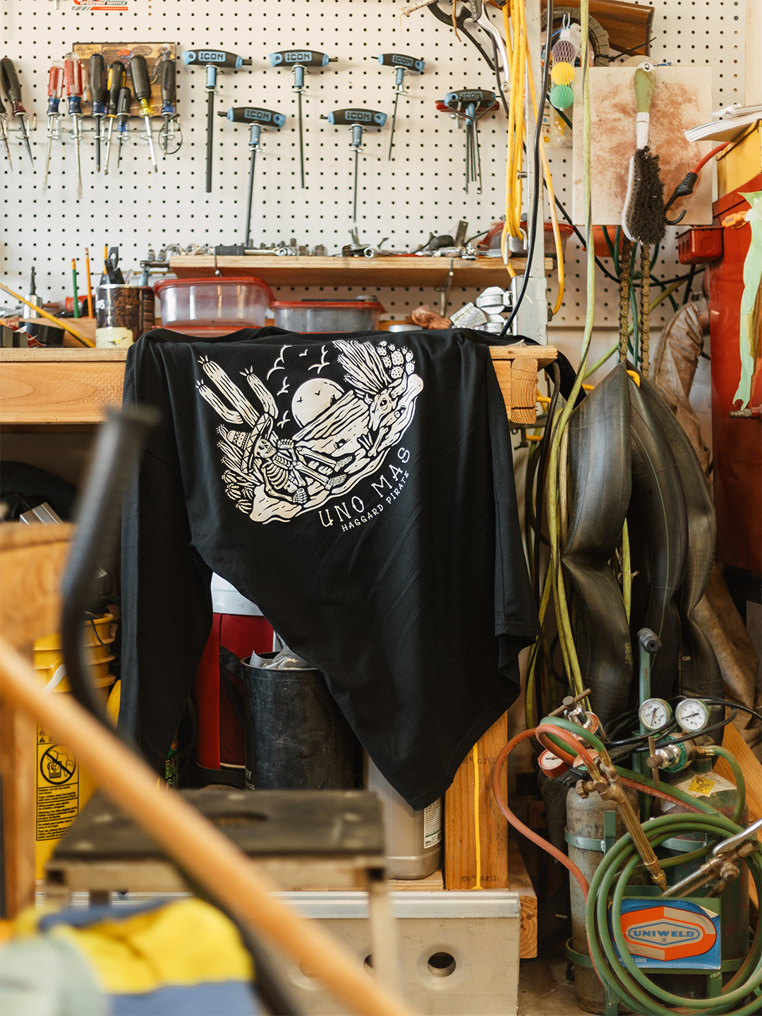 Uno Mas L/S
